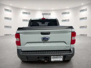 Ford Maverick 2023 AWD XL 4dr SuperCrew con plataforma de 4.5 pies de largo.