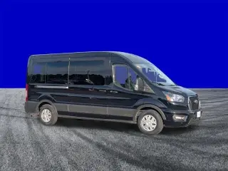 Ford Transit 2025 350 XL 3dr LWB Techo Medio Furgón de Pasajeros