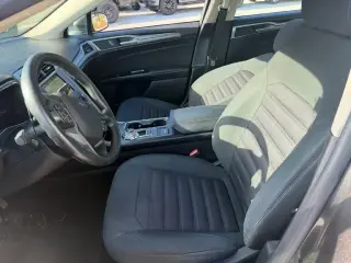 Ford Fusion 2017 SE 4dr Sedán