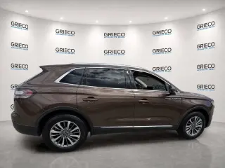 Lincoln Nautilus 2022 Estándar 4 SUV