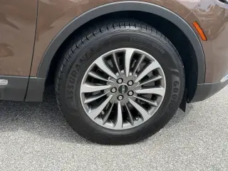 Lincoln Nautilus 2022 Estándar 4 SUV