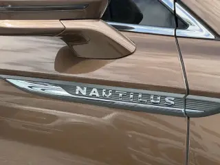 Lincoln Nautilus 2022 Estándar 4 SUV