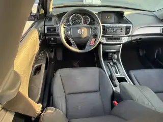 Honda Accord 2015 LX 4dr Sedán CVT