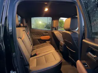 GMC Canyon 2023 4x4 AT4 4 puertas Cabina Crew SB de 5 pies