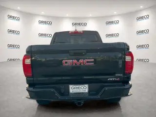 GMC Canyon 2023 4x4 AT4 4 puertas Cabina Crew SB de 5 pies