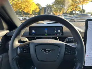 Ford Mustang Mach-E 2023 AWD GT 4dr SUV