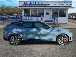 Ford Mustang Mach-E 2023 AWD GT 4dr SUV
