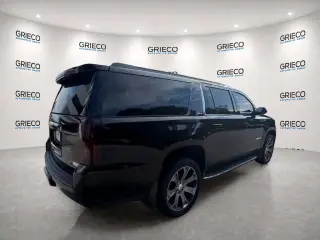GMC Yukon XL 2019 4x2 SLE 4dr SUV