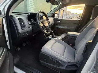 Chevrolet Colorado 2015 4x2 LT 4dr Cab con Extensiones de 6 pies de largo