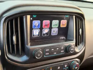 Chevrolet Colorado 2015 4x2 LT 4dr Cab con Extensiones de 6 pies de largo