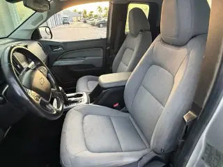Chevrolet Colorado 2015 4x2 LT 4dr Cab con Extensiones de 6 pies de largo