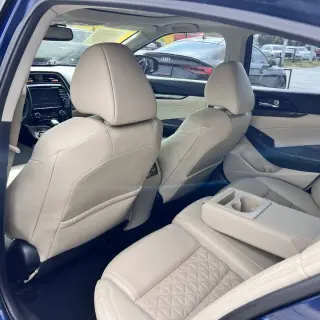 2016 Nissan Maxima