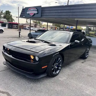 Challenger Dodge 2017