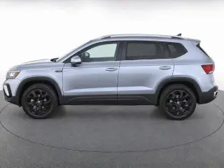 Volkswagen Taos 2022 SE 4dr SUV