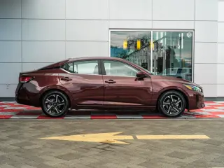 Nissan Sentra 2025 SV 4p Sedan