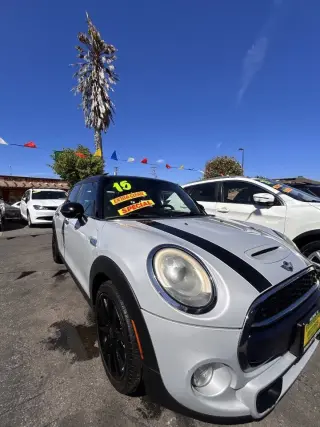 2015 MINI Hardtop 4 Door
