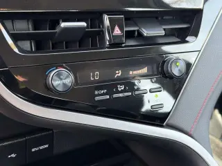 Toyota Camry 2024 XSE V6 Sedan 4p.