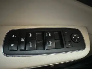 Chrysler 300 2018