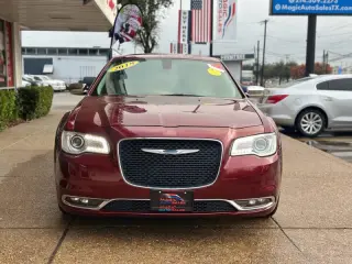 Chrysler 300 2018