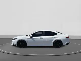 Toyota Camry 2026 SE 4dr Sedán