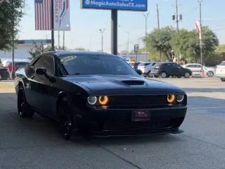 Dodge Challenger 2023