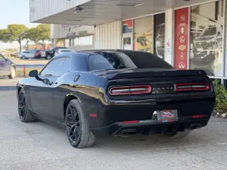 Dodge Challenger 2023