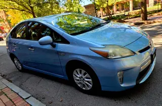 2014 Toyota Prius Plug-in Hybrid