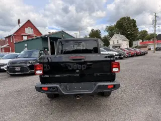 2022 Jeep Gladiator