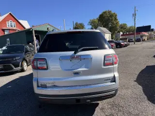 2015 GMC Acadia