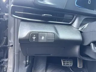 Hyundai ELANTRA 2025 SEL Sport Sedán 4 puertas