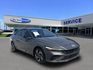 Hyundai ELANTRA 2025 SEL Sport Sedán 4 puertas