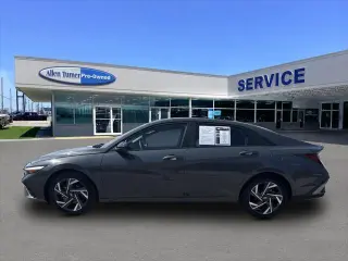 Hyundai ELANTRA 2025 SEL Sport Sedán 4 puertas
