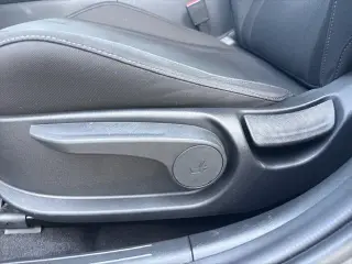 Hyundai ELANTRA 2025 SEL Sport Sedán 4 puertas