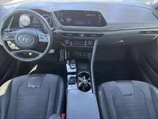 Hyundai SONATA 2022 N Line 4dr Sedán