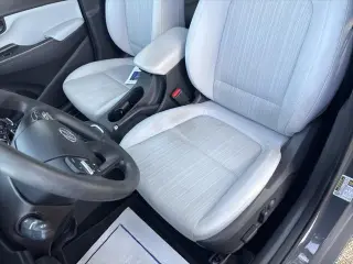 Hyundai KONA 2023 AWD SEL 4 puertas Crossover