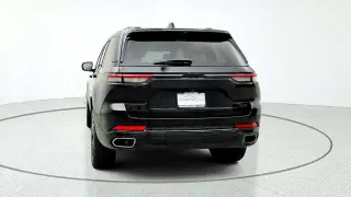 Jeep Grand Cherokee 2025 4x4 Summit 4p SUV