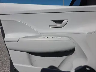 Hyundai KONA 2024 SEL 4dr Crossover