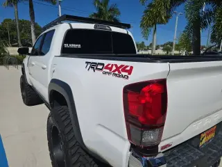Toyota Tacoma 2018 4x4 TRD Pro 4p Doble Cab 5.0 ft CB 6M