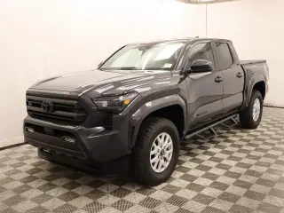 Toyota Tacoma 2025 4x4 SR5 4p Cab Doble 5.0 ft SB