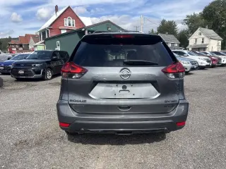 2018 Nissan Rogue