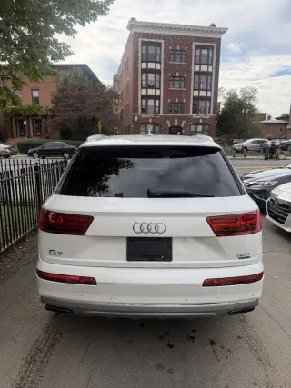 Audi Q7 2017