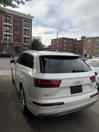 Audi Q7 2017