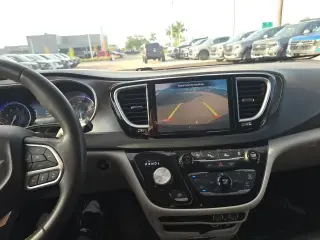 Chrysler Pacifica 2022 Touring L 4dr Mini-Van