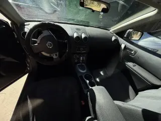 Nissan Rogue 2011