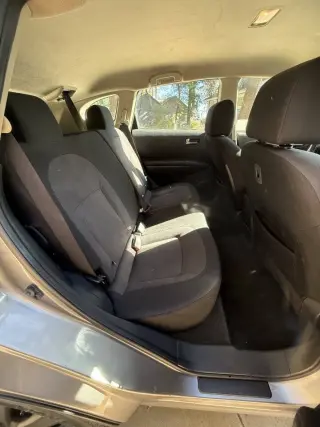Nissan Rogue 2011