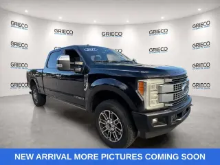 Ford F-250 Super Duty 2017 4x4 King Ranch 4dr Crew Cab 6.8 ft. SB Pickup