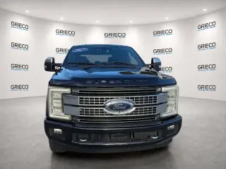 Ford F-250 Super Duty 2017 4x4 King Ranch 4dr Crew Cab 6.8 ft. SB Pickup