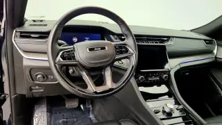 Jeep Grand Cherokee 2023 4x4 Overland 4dr SUV