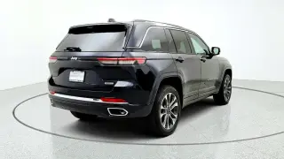 Jeep Grand Cherokee 2023 4x4 Overland 4dr SUV