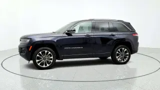 Jeep Grand Cherokee 2023 4x4 Overland 4dr SUV